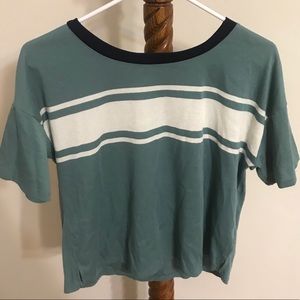 Green crop tee shirt